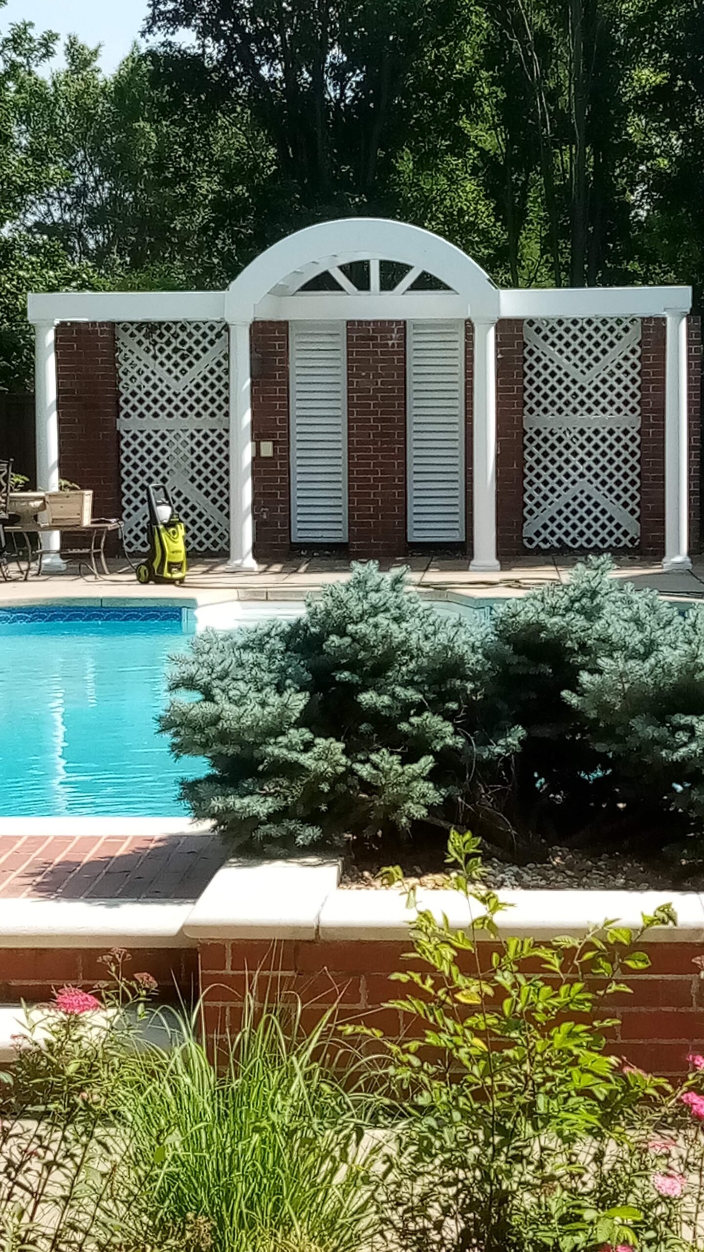 Pressure washing and exterior cleaning Wichita Kansas